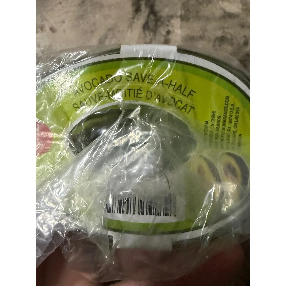 NEW In Package TUILZ Avocado Saver / Avocado Storage Container Half Avocado